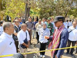 Tinjau Lokasi Konflik di Adonara, Pj. Gubernur Andriko : Pertikaian Tidak Akan Membawa Kemajuan Bagi Daerah