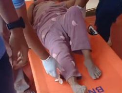 Terjebak Erupsi dan Kegelapan Selama Dua Jam, Tim SAR Berjibaku Selamatkan Nenek Yang Alami Stroke