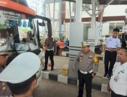 Satgas OPS Lilin Turangga Polda NTT Cek Kelayakan Kendaraan Angkutan Umum Jelang Nataru