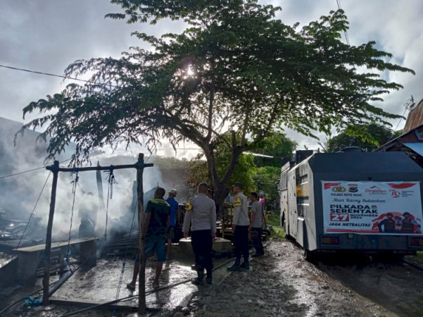 Kebakaran Hebat Landa Dua Rumah di Rote Ndao, NTT 2