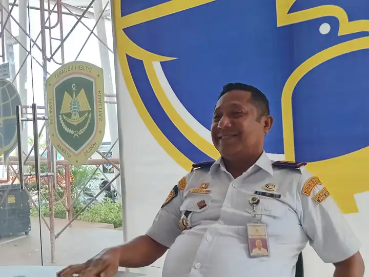 3e35855f9d45e50ddfcfb1483bc1db3