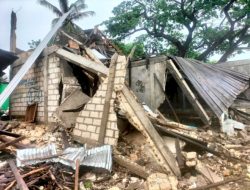 Enam Rumah Rusak Akibat Angin Puting Beliung di Pasir Panjang
