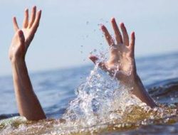 Tragedi menimpa seorang anak sembilan tahun yang tewas terseret banjir