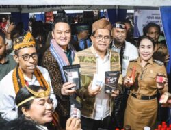 Gubernur NTT launching Program OVOP. Menampilkan 44 Produk unggulan dari desa/ kelurahan di NTT 