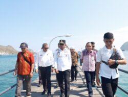 Wagub NTT Sentil Retribusi kapal -kapal Pinisi di Labuan Bajo