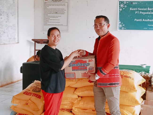 PT.Pegadaian Area Kupang Berbagi Kebahagiaan Natal Bersama Anak Panti Asuhan Syalom 2 IMG20251218125256