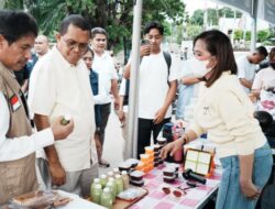 Blusukan ke Pasar Takjil, Gubernur Melki Pastikan Jajanan Ramadhan Aman dan Sehat