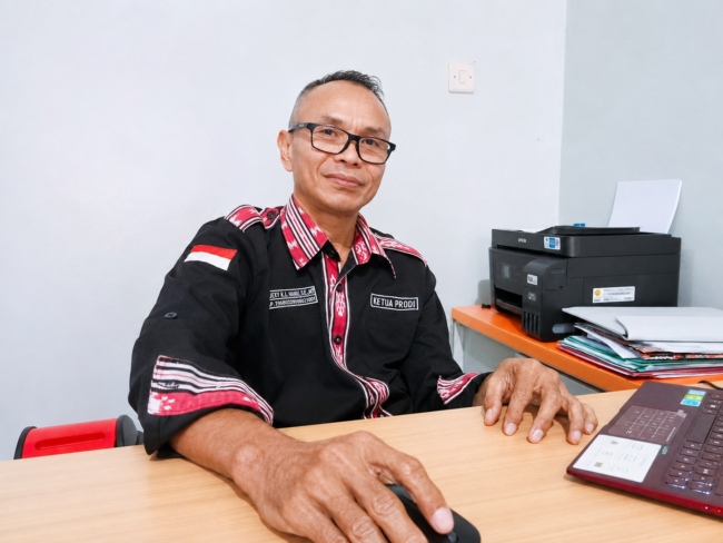 PPK Fisik Undana Ariecy K.A. Manu menjelaskan pembangunan infrastruktur kampus dan proyek landscape Rp10 miliar di Kampus Universitas Nusa Cendana Kupang