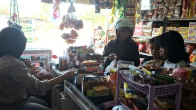 Berawal dari Kios Sederhana, Ansi Kembangkan Usaha Sembako dengan Dukungan KUR BRI
