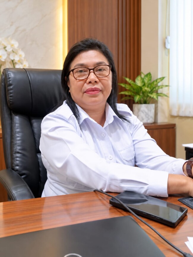Kepala Bidang Operasi dan Pemeliharaan BBWS NT II, Bernadeta Tea,S.ST.,M.T, mengatakan penanganan kekeringan dilakukan berdasarkan laporan dan pengaduan masyarakat yang diterima melalui saluran hotline maupun penyampaian secara langsung.